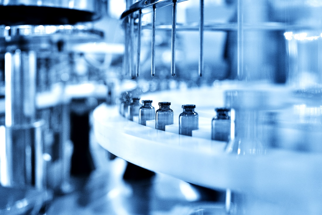 Vial transport and filling on the aseptic filling line